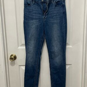 Old Navy Women's Medium Wash Skinny Jeans